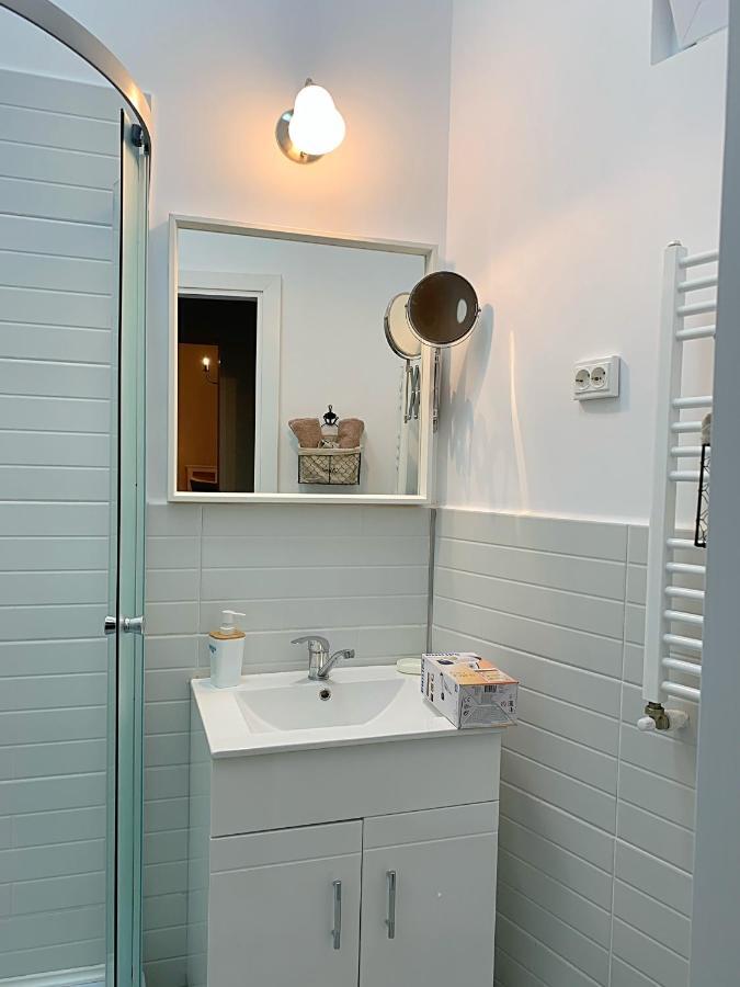 Maison 33 บูคาเรสต์ ภายนอก รูปภาพ